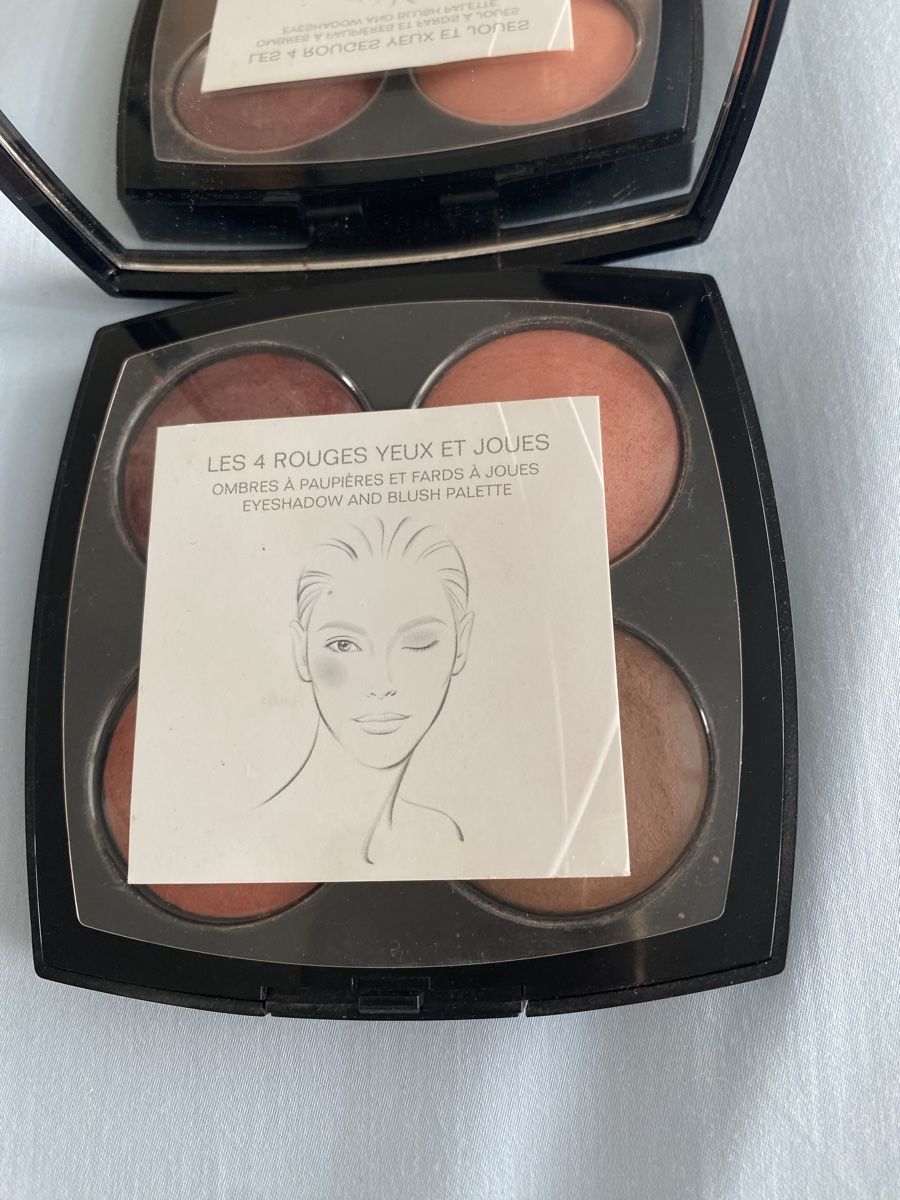 Chanel Make-up: CHANEL 4 ROUGES YEUX ET JOUES – Usato da Glattpark ( Opfikon ) venduto da anna-zuerich 1