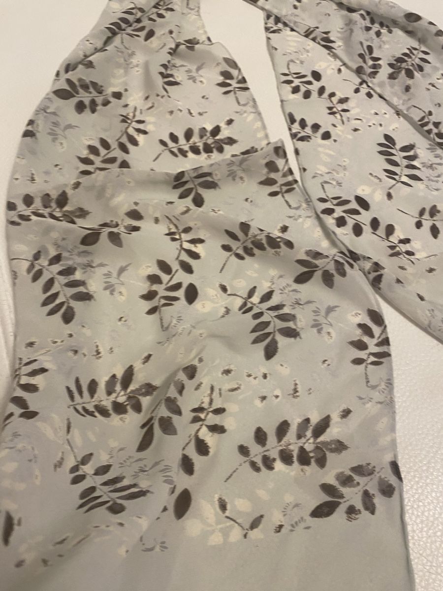 Foulard & Sciarpe: Seiden Schal 🌸 – Usato da Opfikon venduto da Luis144 3