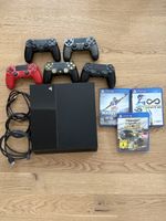 PlayStation 4 mit 5 Controllern und 3 Spielen