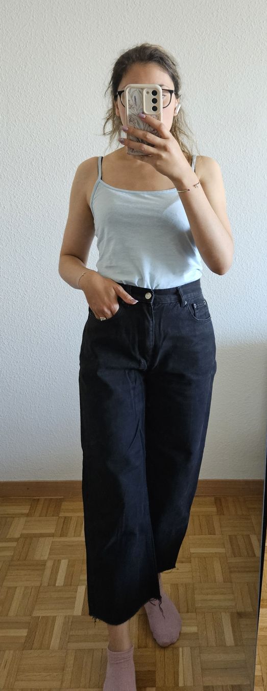 Pull&Bear Jeans: Pantalon jean PULL&BEAR NEUF – Neuf avec emballage d'origine à Nyon par nay_y72c 1