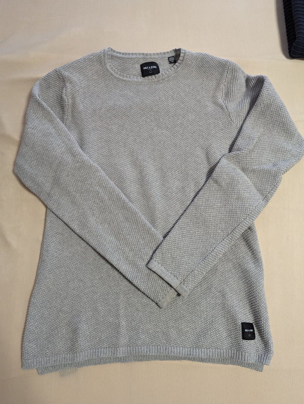 Lotti di vestiti: Kleiderpaket, Pullover - Grösse S – Usato da Uster venduto da parasimple 1