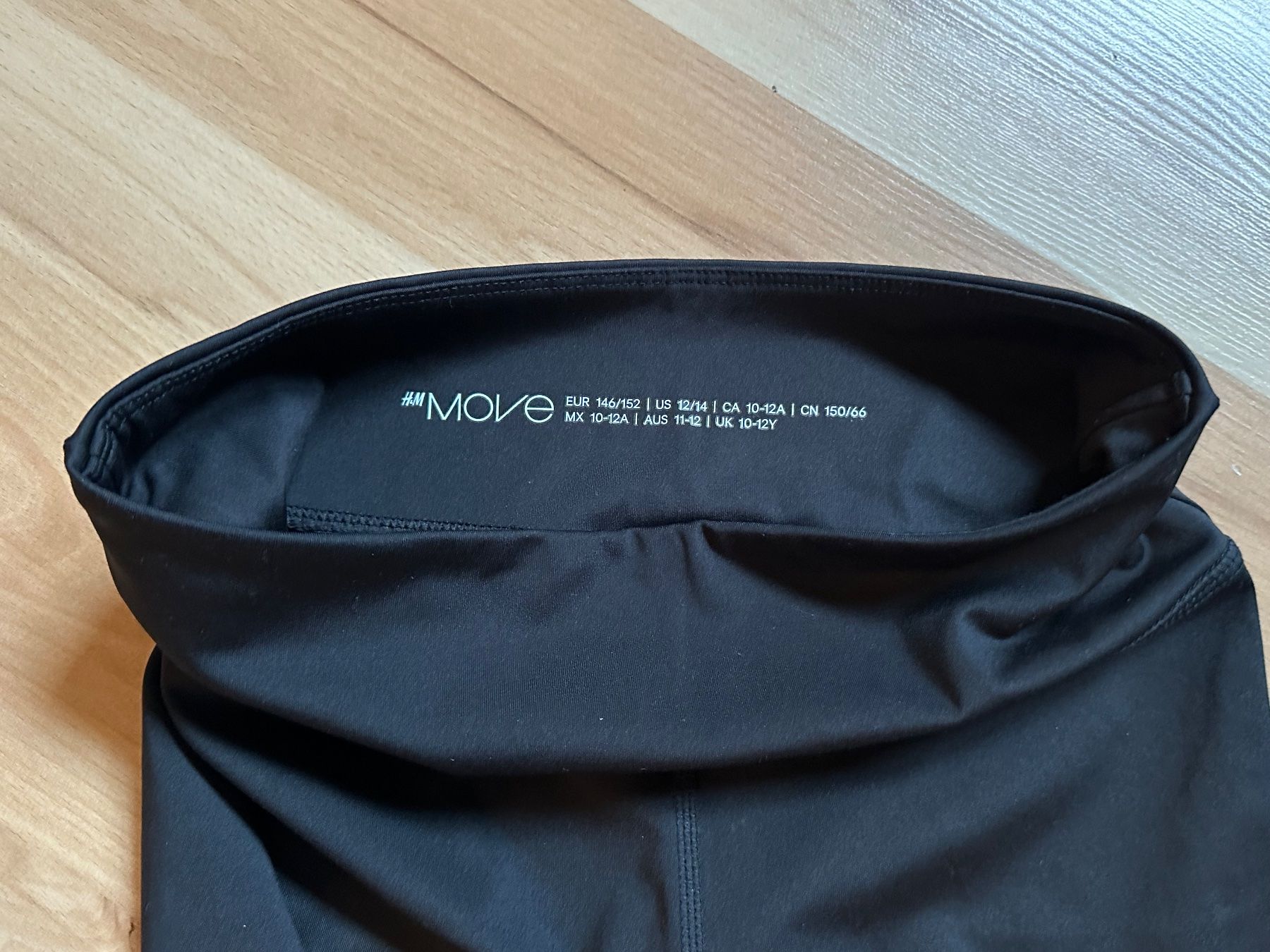 H&M Lotti & Set di vestiti: Sportset Sommer Mädchen Grösse 146/152 – Usato da Hausen AG venduto da dege02 6