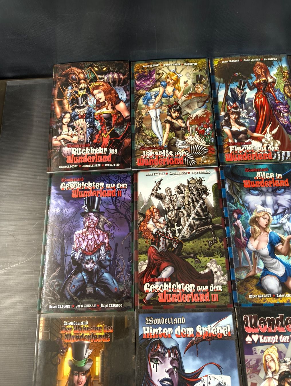 Fumetti: 12 Comics Wonderland – Usato da Basel venduto da bk_brockibasel 1