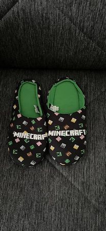 Neu: Minecraft-Hausschuhe