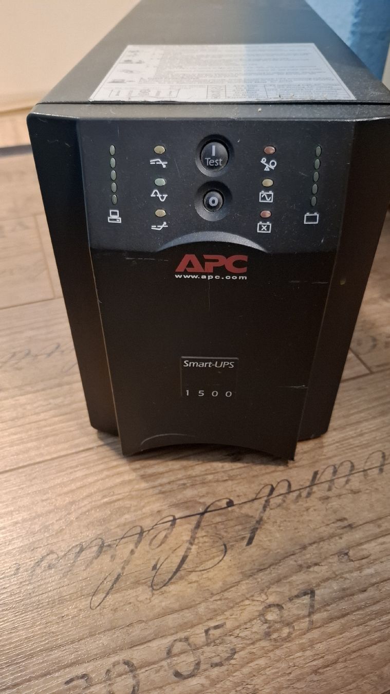 APC Smart-UPS 1500 USV unterbrechungsfreie Stromversorgung (Gebraucht ...