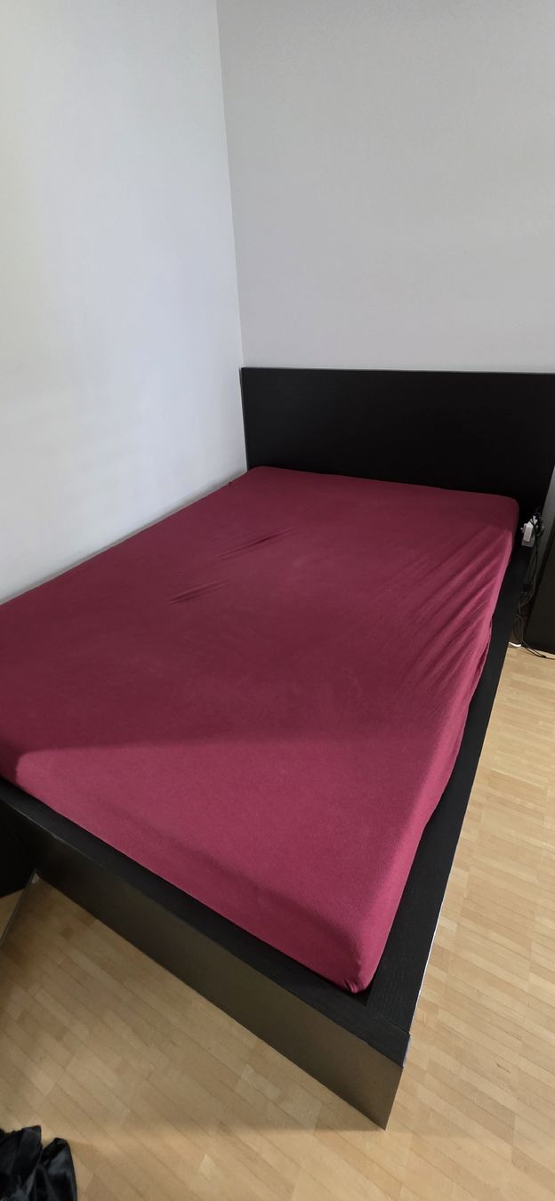 Ikea Letti: MALM Bett + Bett1 Matratze – Usato da Zürich venduto da hug_2qgy