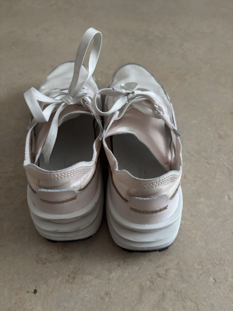 Nike Damenschuhe: Nike Waffle Gr. 40 – Gebraucht aus Ennenda von cal_pn6x 4