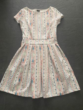 LASCANA Kleid gemustert Gr. 36
