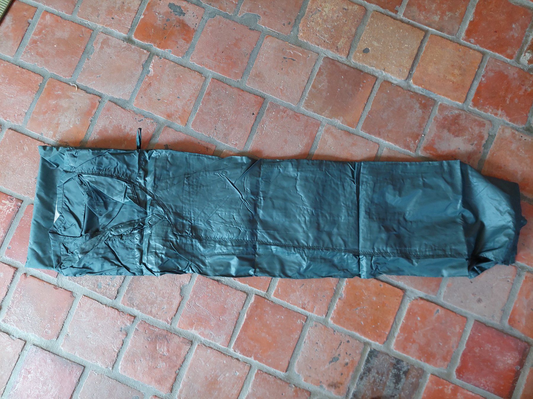 Uniformi: Pellerine Militär Grösse 56 ungebraucht – Nuovo e nell'imballaggio originale da Valbella venduto da Smakes 1