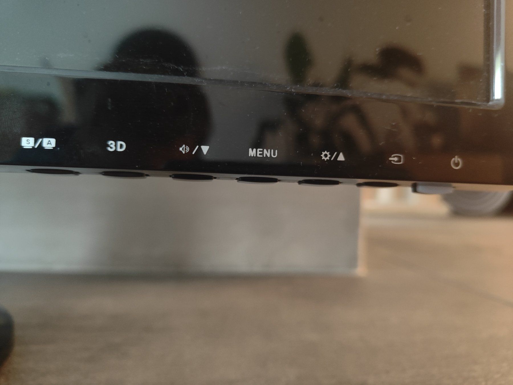Monitore: Asus Monitor – Gebraucht aus Münchenbuchsee von mar_zbf2 1