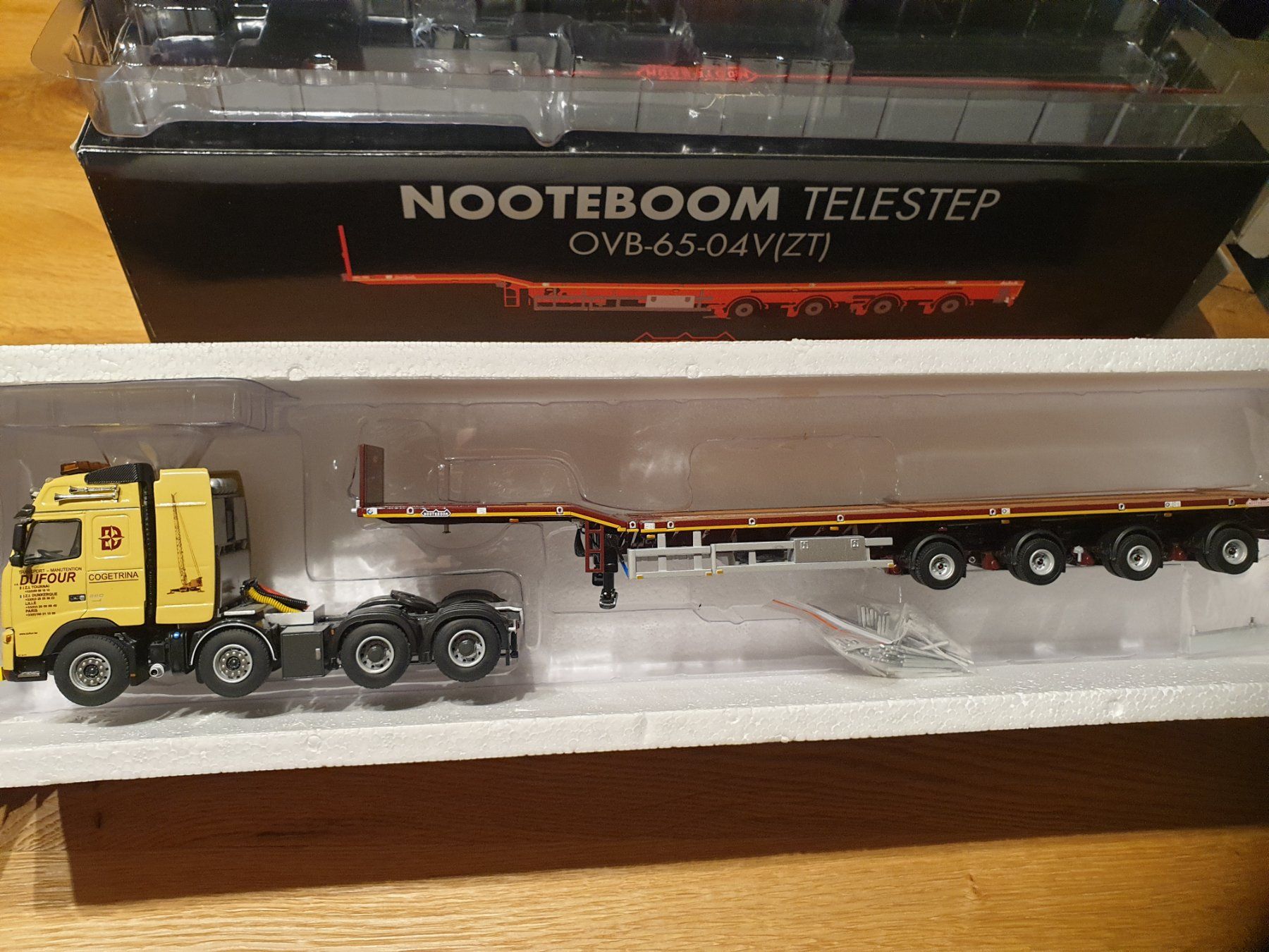 WSI Models Kit di modellismo & Modellini statici: Volvo Dufour mit Teletrailer TOP OVP – Nuovo e nell'imballaggio originale da Baar venduto da Liebherrbagger