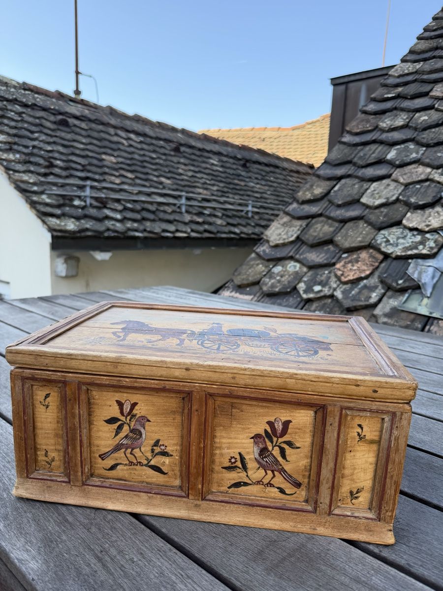 Barattoli: Antique hand painted wooden box – Usato da Zürich venduto da mar_v8bs