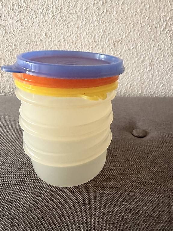 Recipients et similaires: Tupperware Mini-Schüsselset 3-teilig bunt – D'occasion à Bellikon par Schwoscht