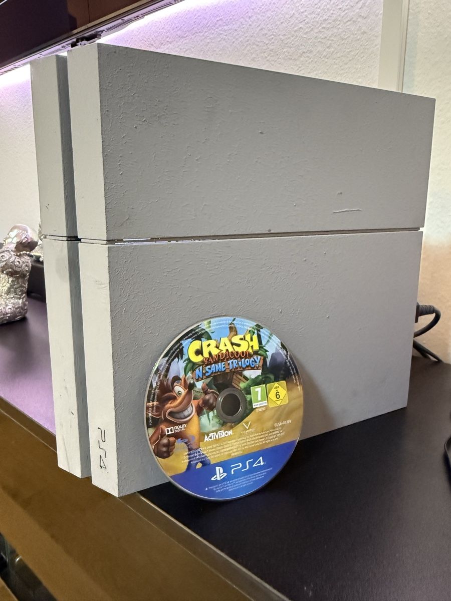 Sony Console: PlayStation 4 + Crash Bandicoot – Usato da Emmenbrücke venduto da patric1a