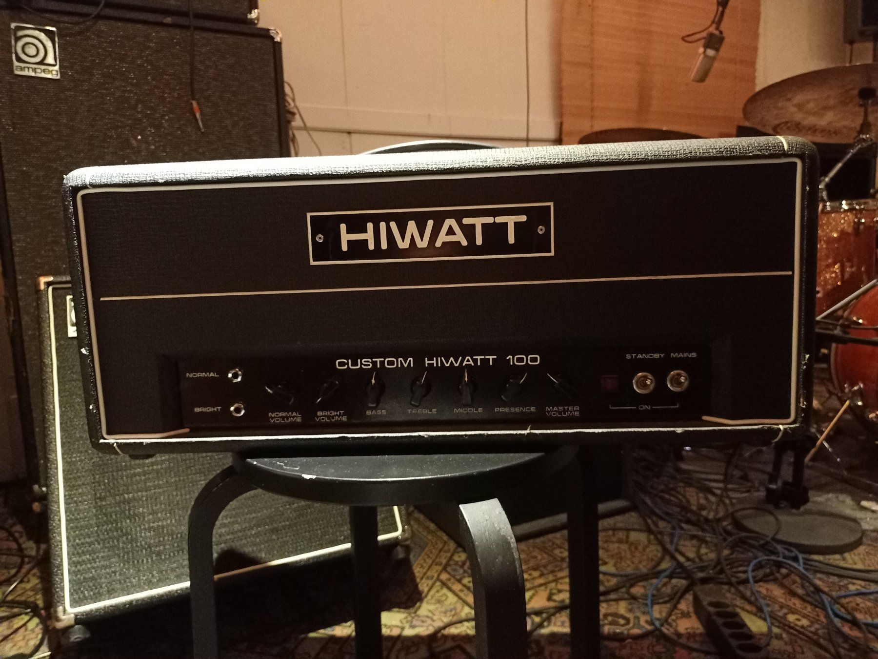 Hiwatt Amplificatori: Hiwatt custom 100 - Vintage 1978 – Usato da Chêne-Bourg venduto da sonotor