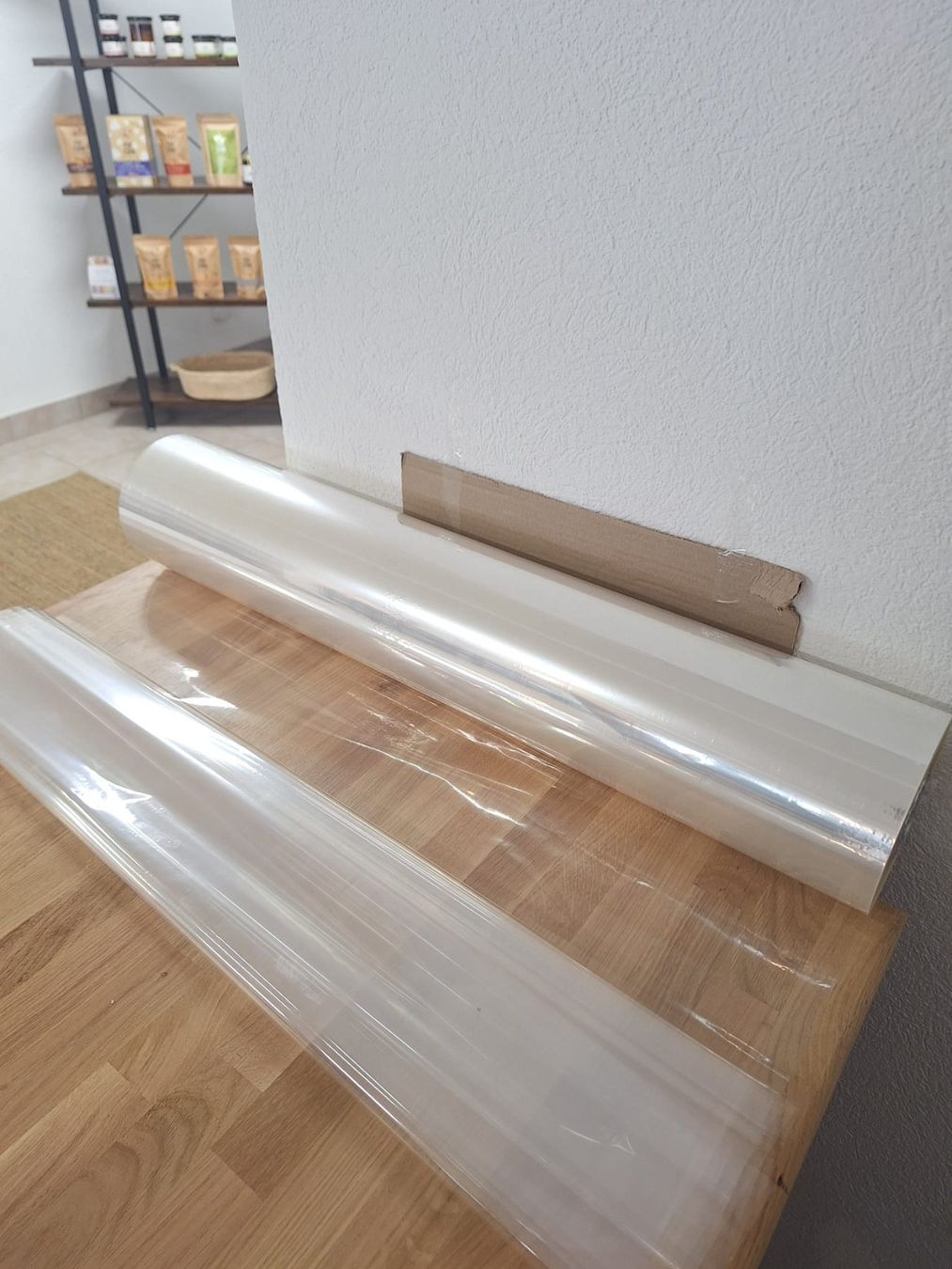 Papiere: Feuille florale pour emballage – Gebraucht aus Neuchâtel von laureen-h