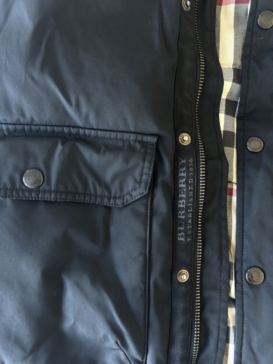 Burberry Giacche: Burberry Jacket – Nuovo (secondo la descrizione) da Horgen venduto da mar_9yv7 3