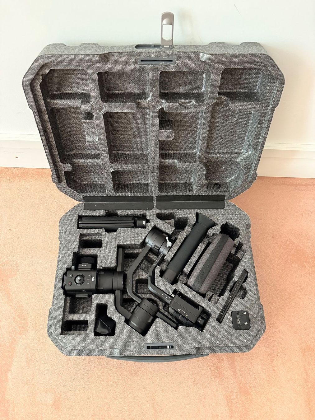 DJI Treppiedi & Teste: DJI Ronin-S Gimbal – Usato da St. Gallen venduto da luc_kfb2