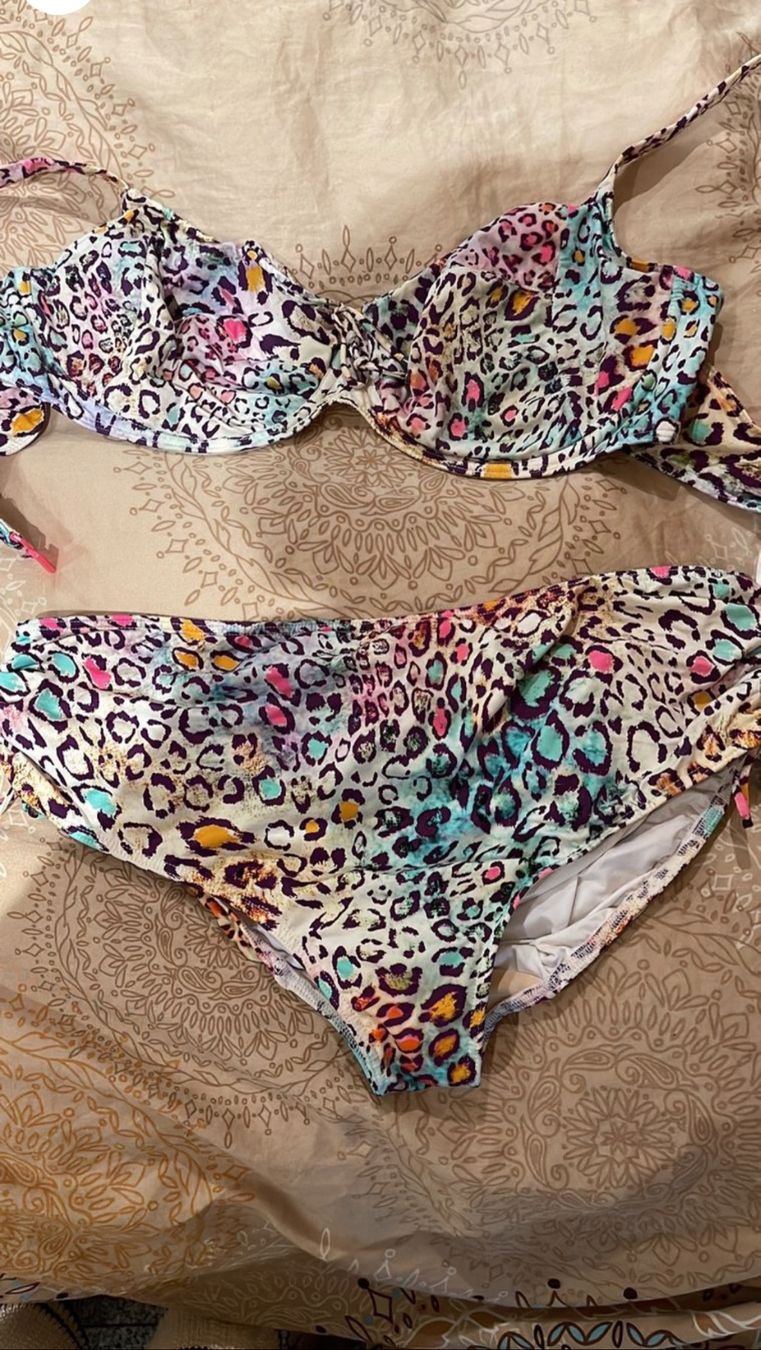 Badekleider & Bikinis: Bikini von PRIMADONNA Gr. 48 / 95 D – Gebraucht aus Herznach von