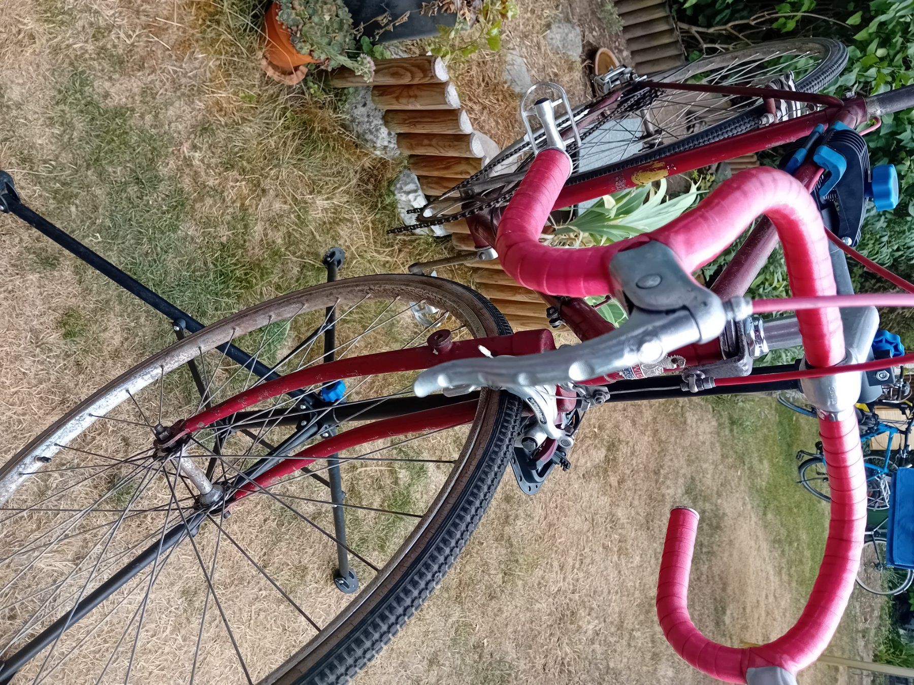Biciclette: Vintage ELSWICK ENGLAND Bicycle Red Needs Restoration – Difettoso da Bern venduto da This_that_other_all 3