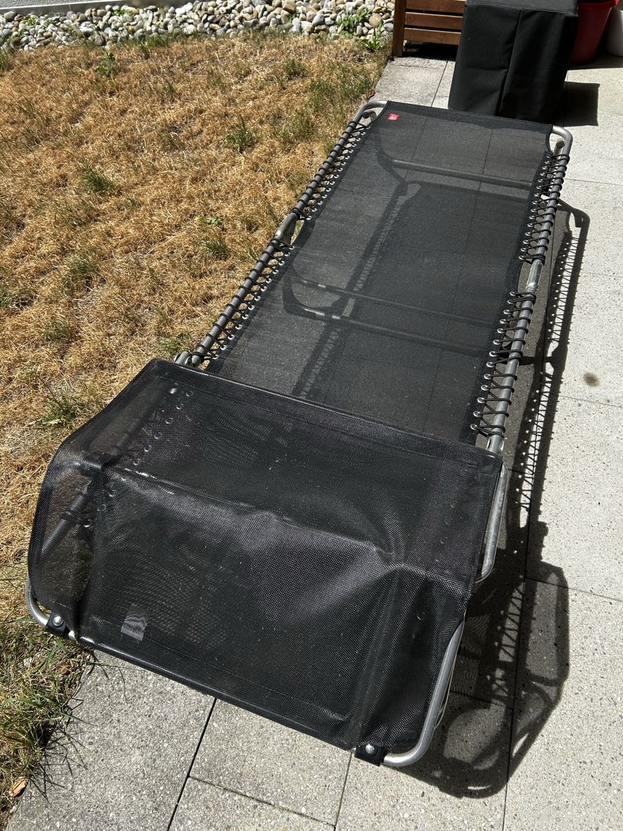 Fiam Chaises longues: Fiam Liegestuhl mit Sonnendach – D'occasion à Seengen par tomithebacon 3