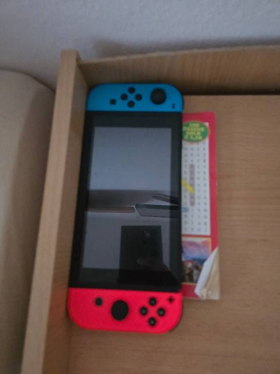 Console: Nitendo switch 1  – Usato da Agno venduto da sal_pbv8