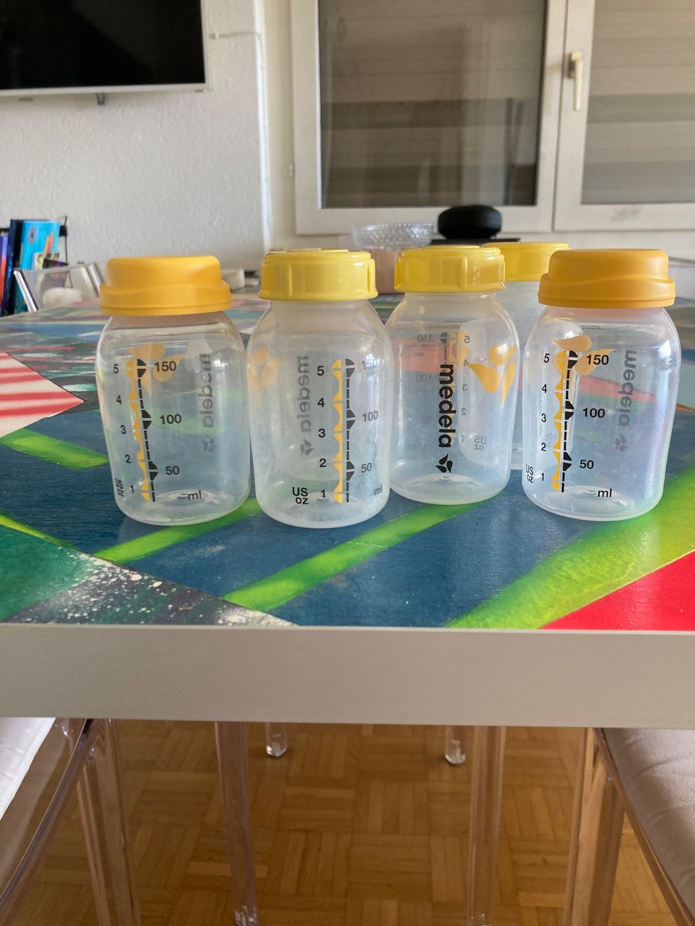Sonstiges Geschirr & Gläser: Medela Bouteilles lait allaitement – Gebraucht aus Delémont von Lulabille