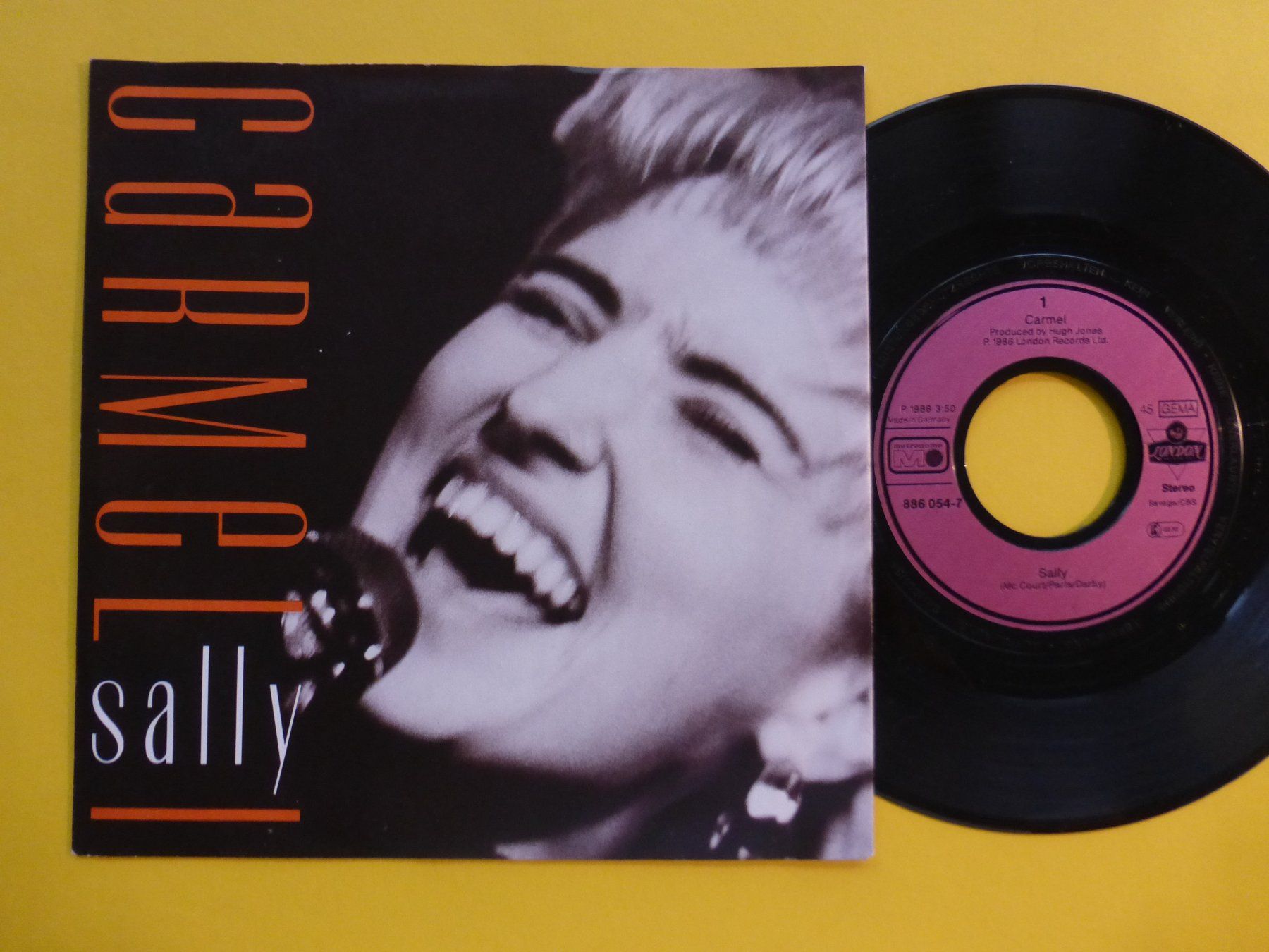 Dischi in vinile: Carmel – Sally – Usato da Zürich venduto da Swiss57