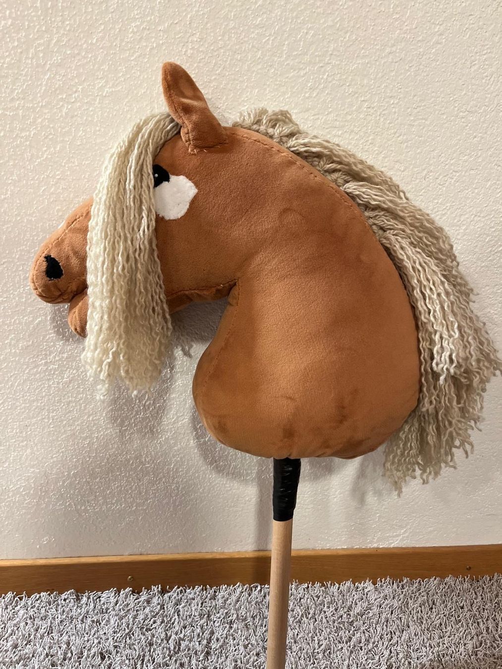 Spielzeuge: Hobbyhorse/Steckenpferd (handmade) – Gebraucht aus Wattwil von zweiabenteurer
