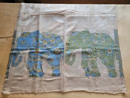 Wunderschöner Cashmere / Kaschmir Schal mit 2 Elefanten NEU!