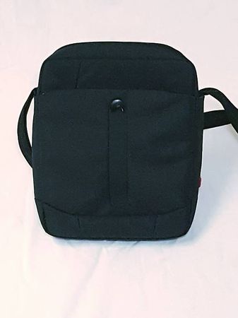 Delsey Reporter grosse Schultertasche / Sling bag