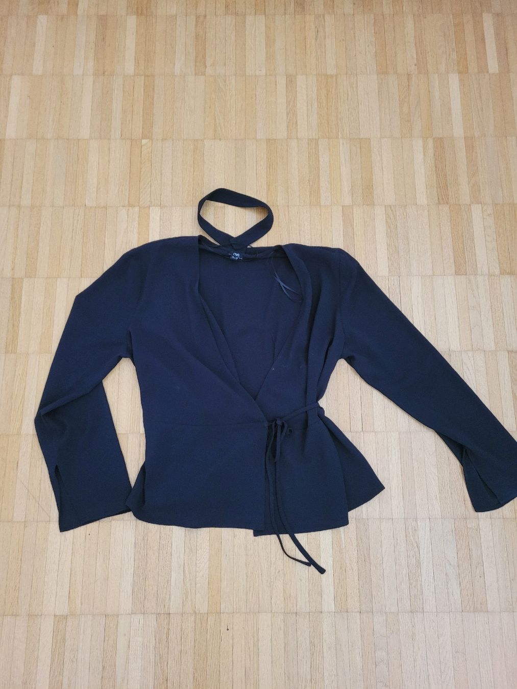 Camicette: 77. OVS Chemisier noir, taille 42 – Nuovo (secondo la descrizione) da Villars-sur-Glâne venduto da m66_dch5 3