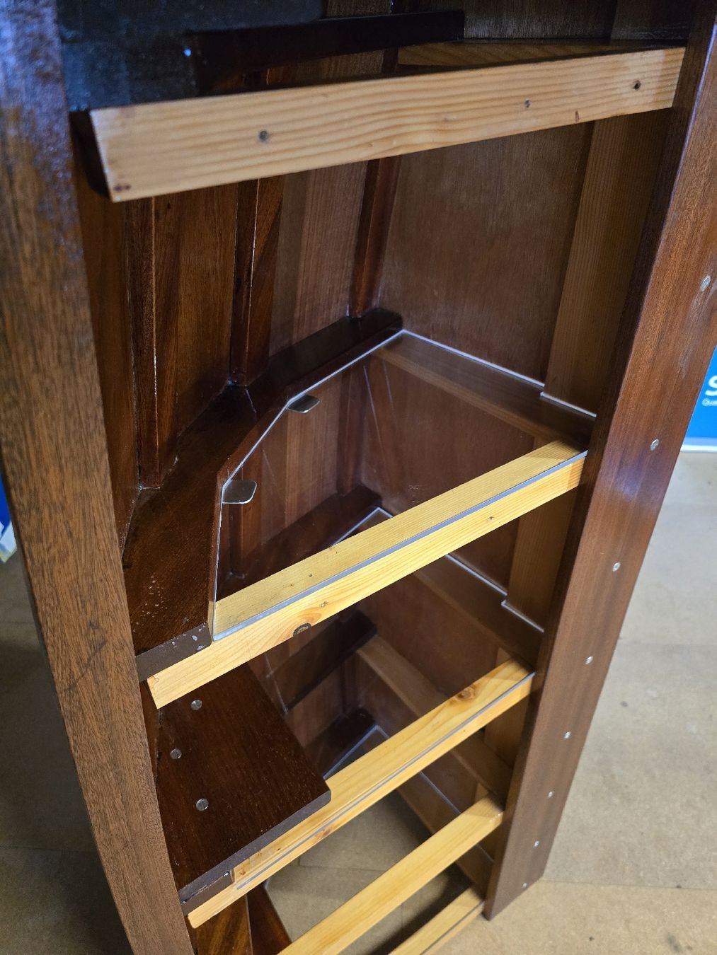 Allestimento di negozi e stand fieristici: Stehbar für Bootsliebhaber – Nuovo (secondo la descrizione) da Leissigen venduto da No-Da 2
