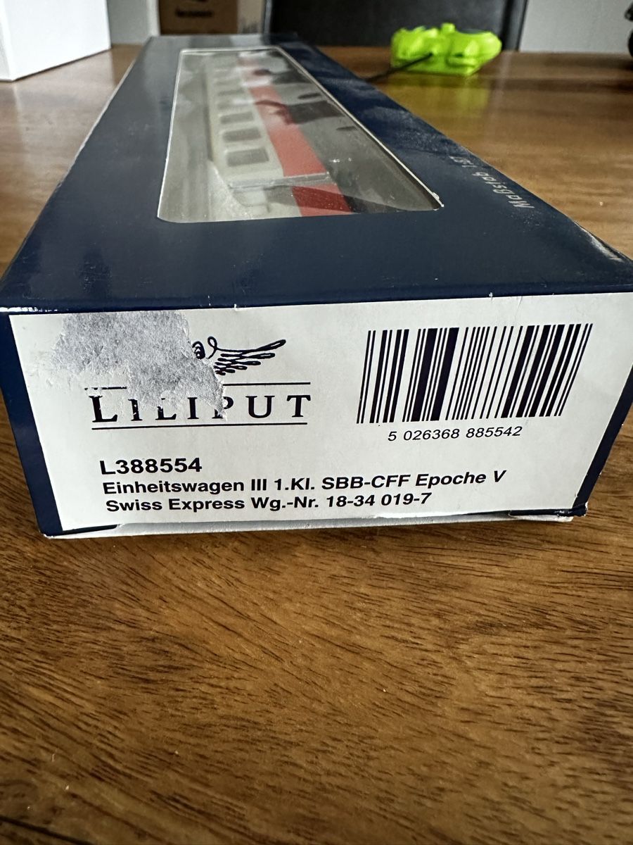 Liliput Modelleisenbahnen: Liliput SBB Swiss Express EW III A – Gebraucht aus Sissach von  6