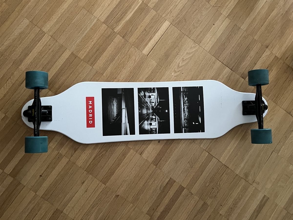 Madrid Skateboards: Madrid Longboard gebraucht guter Zustand – Usato da Riehen venduto da paulklee3