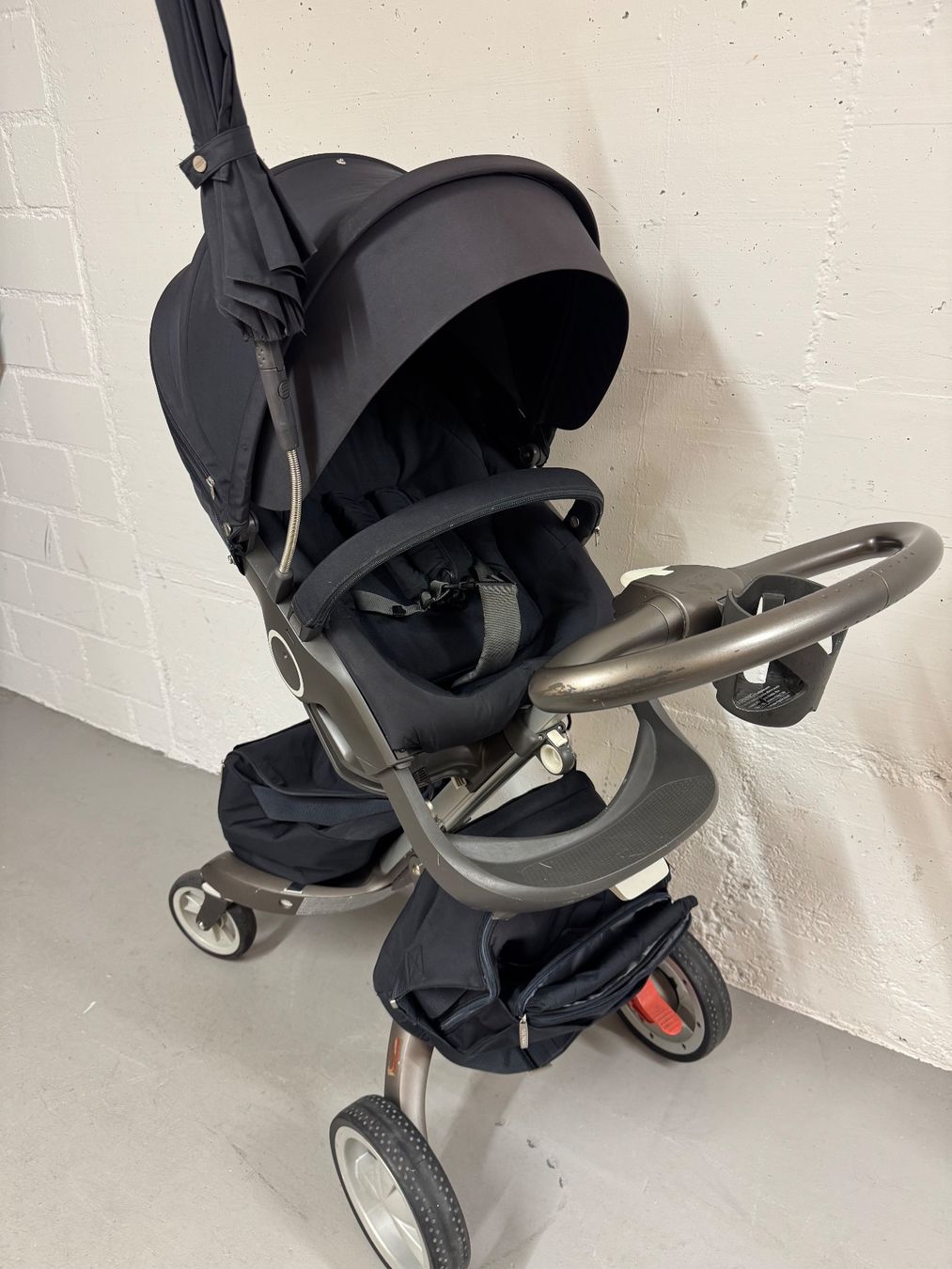 Stokke Carrozzine: Kinderwagen Stokke – Usato da Thun venduto da Tani.A 3