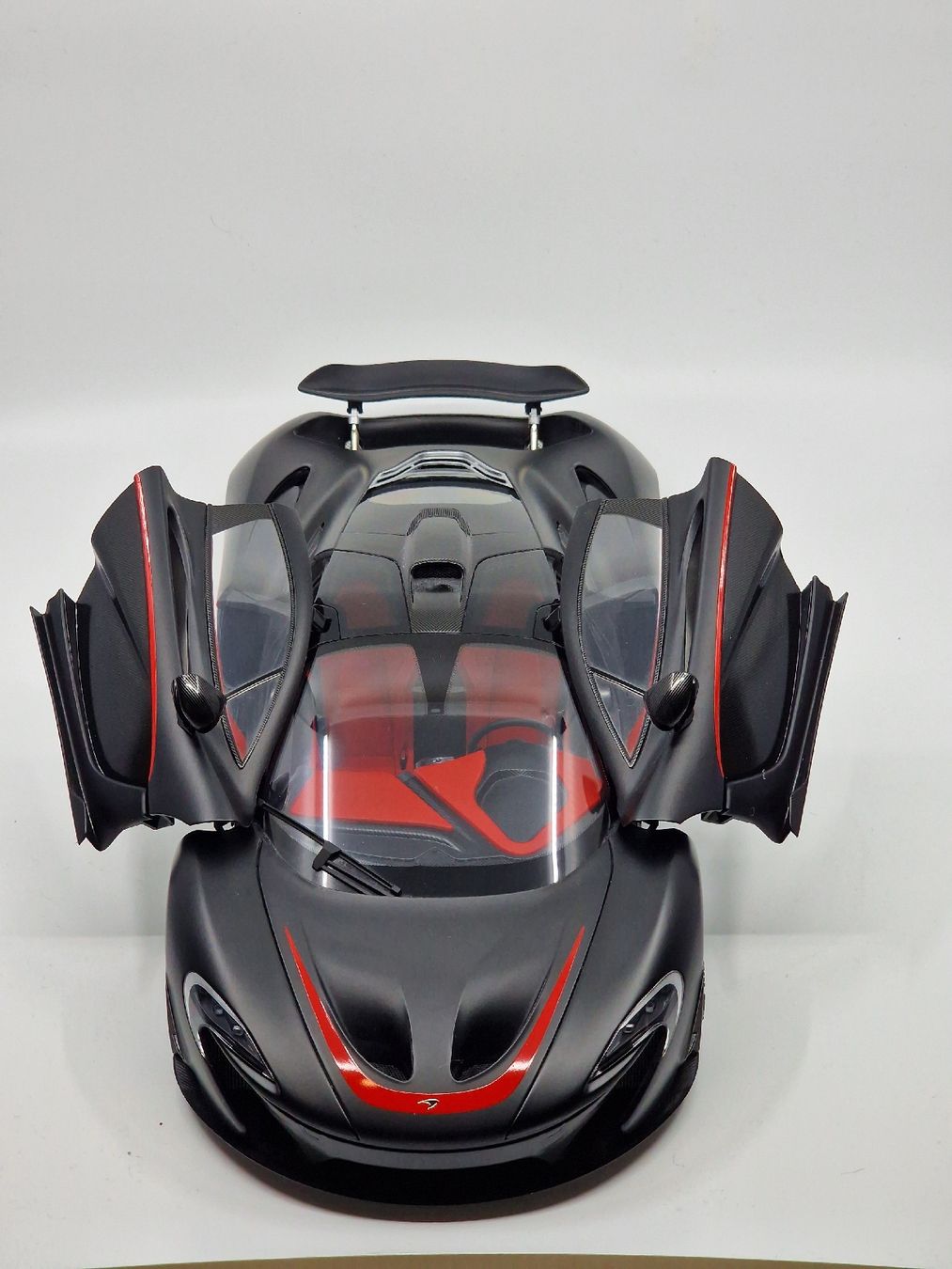 Autoart Voitures modèles: McLaren P1 Autoart – Neuf (Voir description) à Reckingen VS par RonaldL01 4