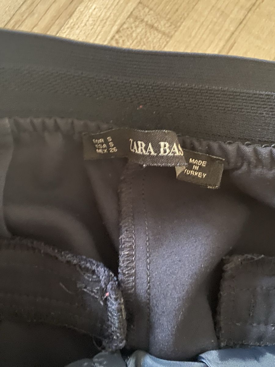 Zara Pantaloni: ZARA Hose, Grösse S – Usato da Neftenbach venduto da ElenaLo 3