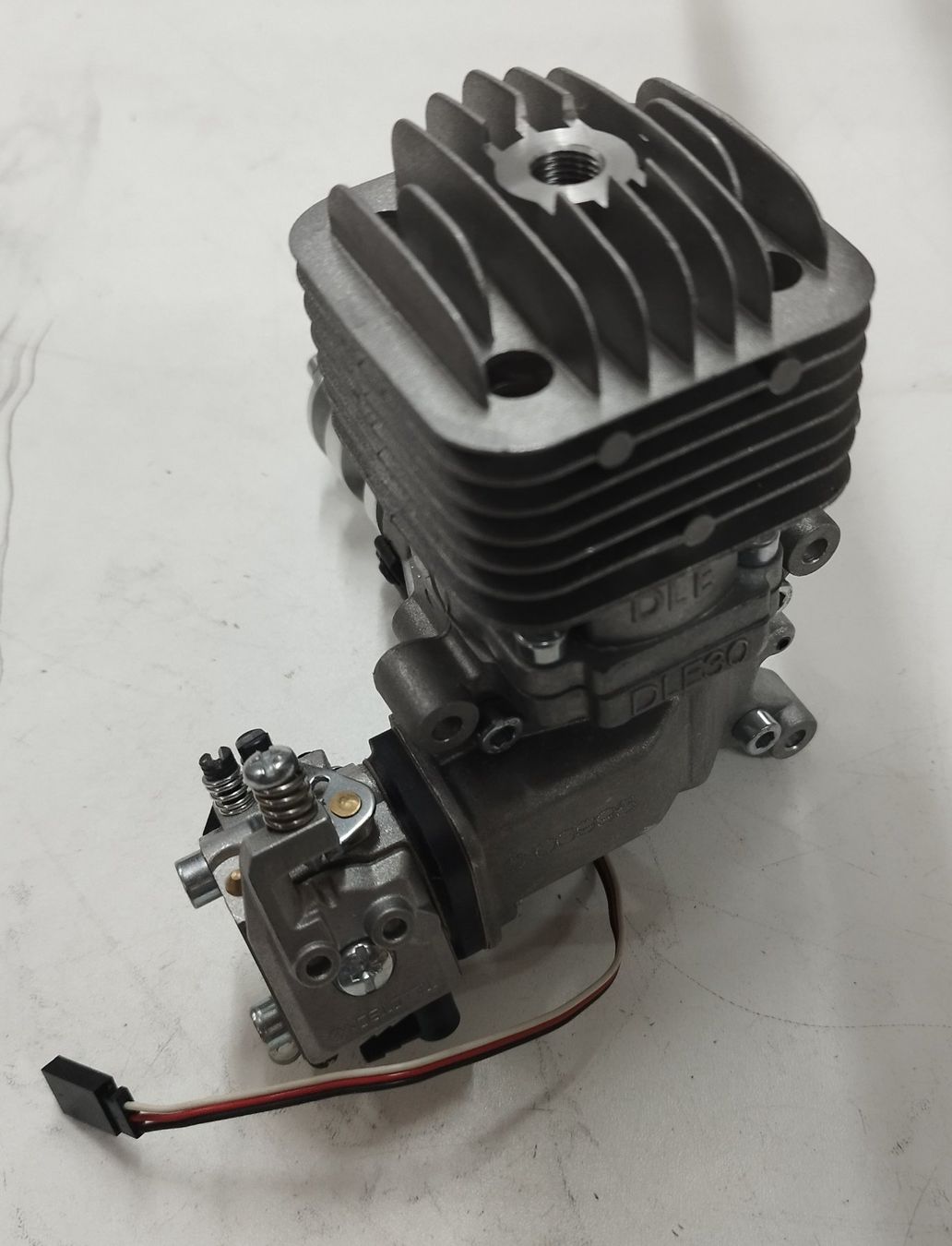 RC Modellbau: Neuer DLE 30ccm – Neu (gemäss Beschreibung) aus Kestenholz von Modellbaukeller 2