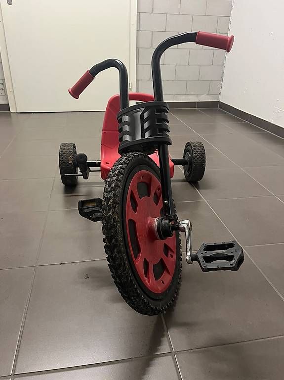 Veicoli per bambini: Tricycle – Usato da Moudon venduto da mus_glc8 1