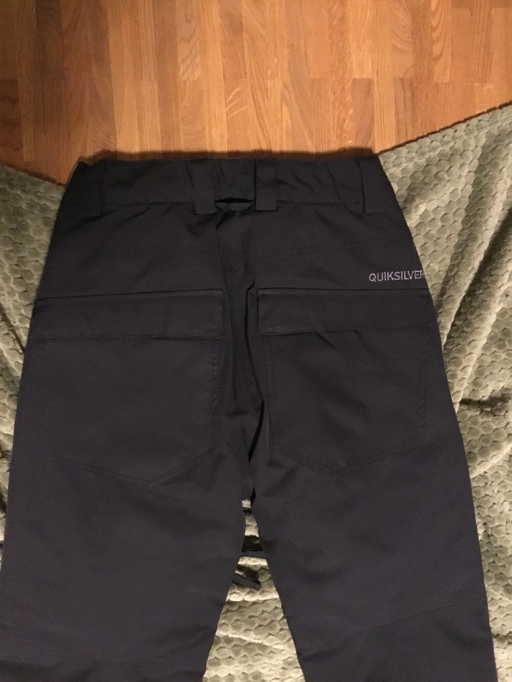Quiksilver Anzüge: Quiksilver Skihose, Boy, Gr. 152 – Gebraucht aus Chur von Jacky17 4