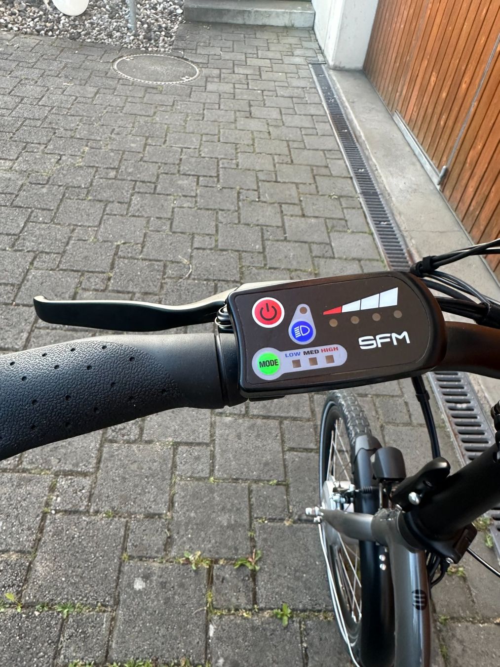 Biciclette: Saxonette Camper Mini Elektrovelo Fabrikneu – Nuovo (secondo la descrizione) da Uzwil venduto da Bambino2 5