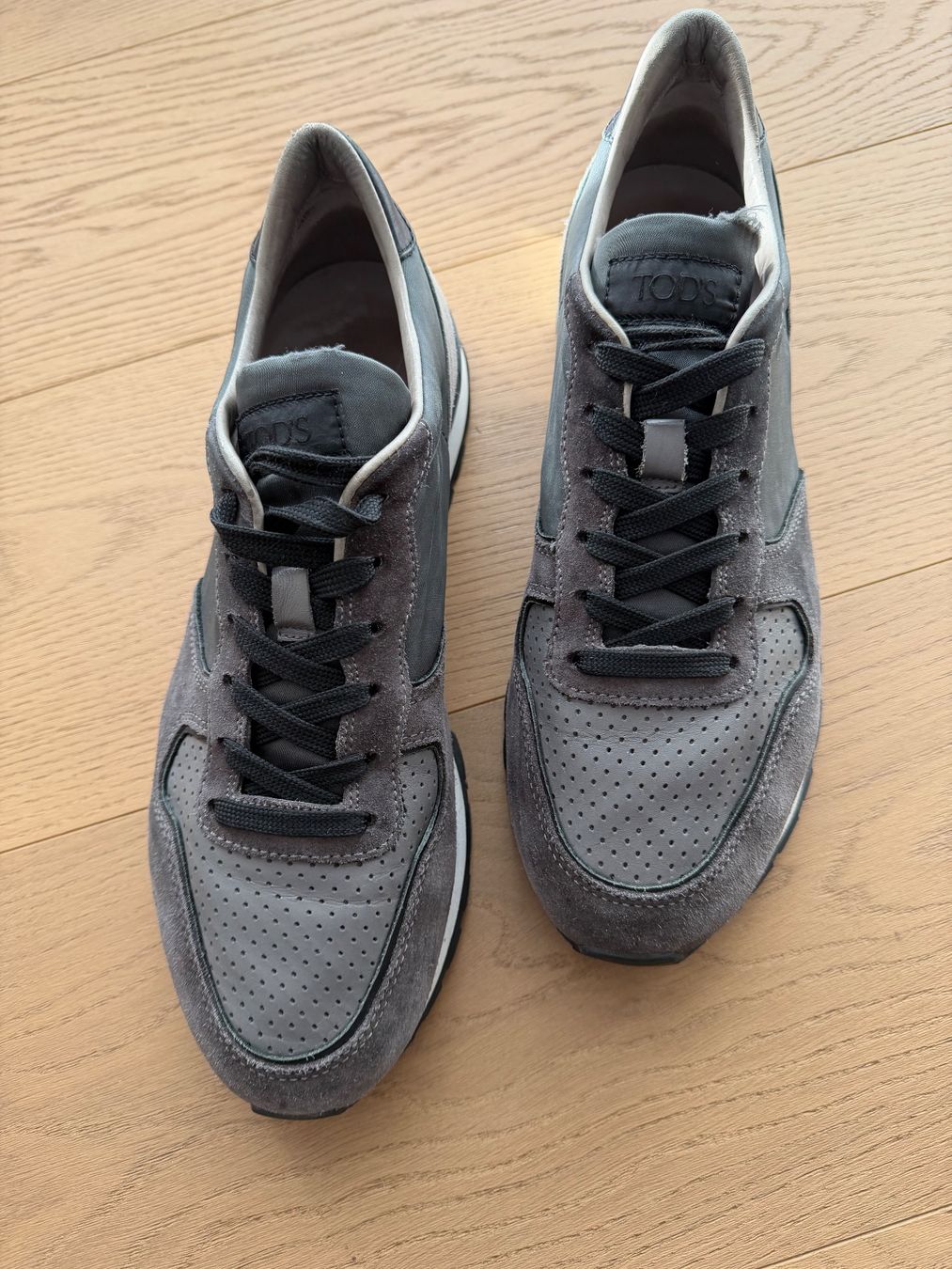 Tod'S Scarpe da uomo: Tods Sneakers Grösse 42.5 – Usato da Nänikon venduto da Daniel_Ousn 2