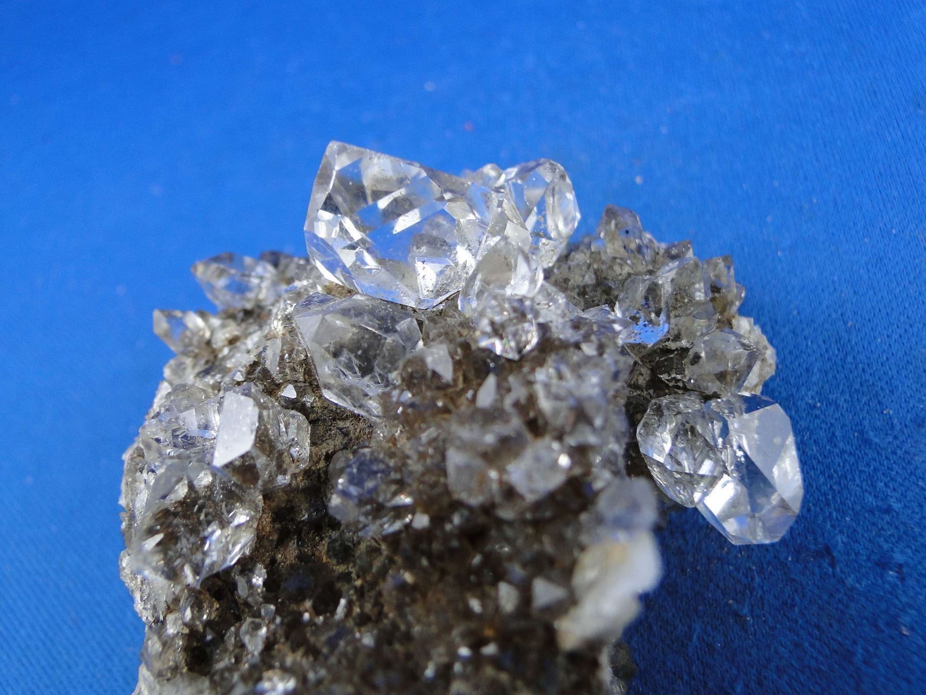 Minerali & Pietre curative: Quartz var Herkimer – Usato da Schinznach Bad venduto da Demerald 9