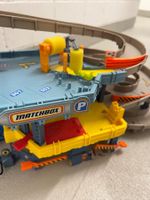 Matchbox Garage Parkhaus mit Aufzug(/Kurbel) L33xB54xH28cm