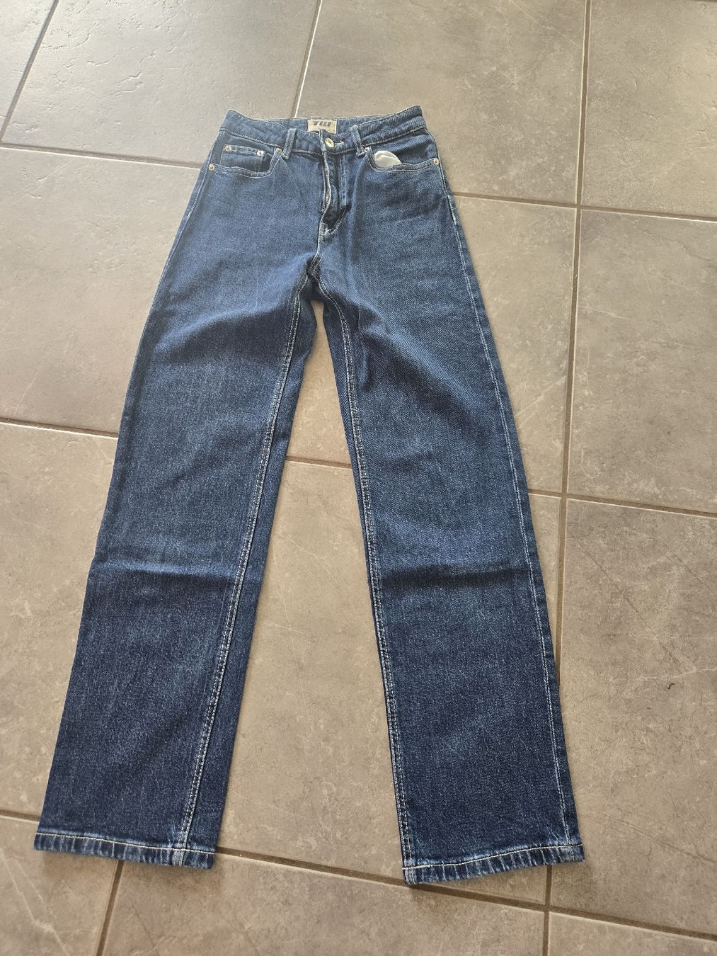 Tally Weijl Jeans: jeans Tally Weijl 34 – Usato da Bassecourt venduto da co.hurlimann