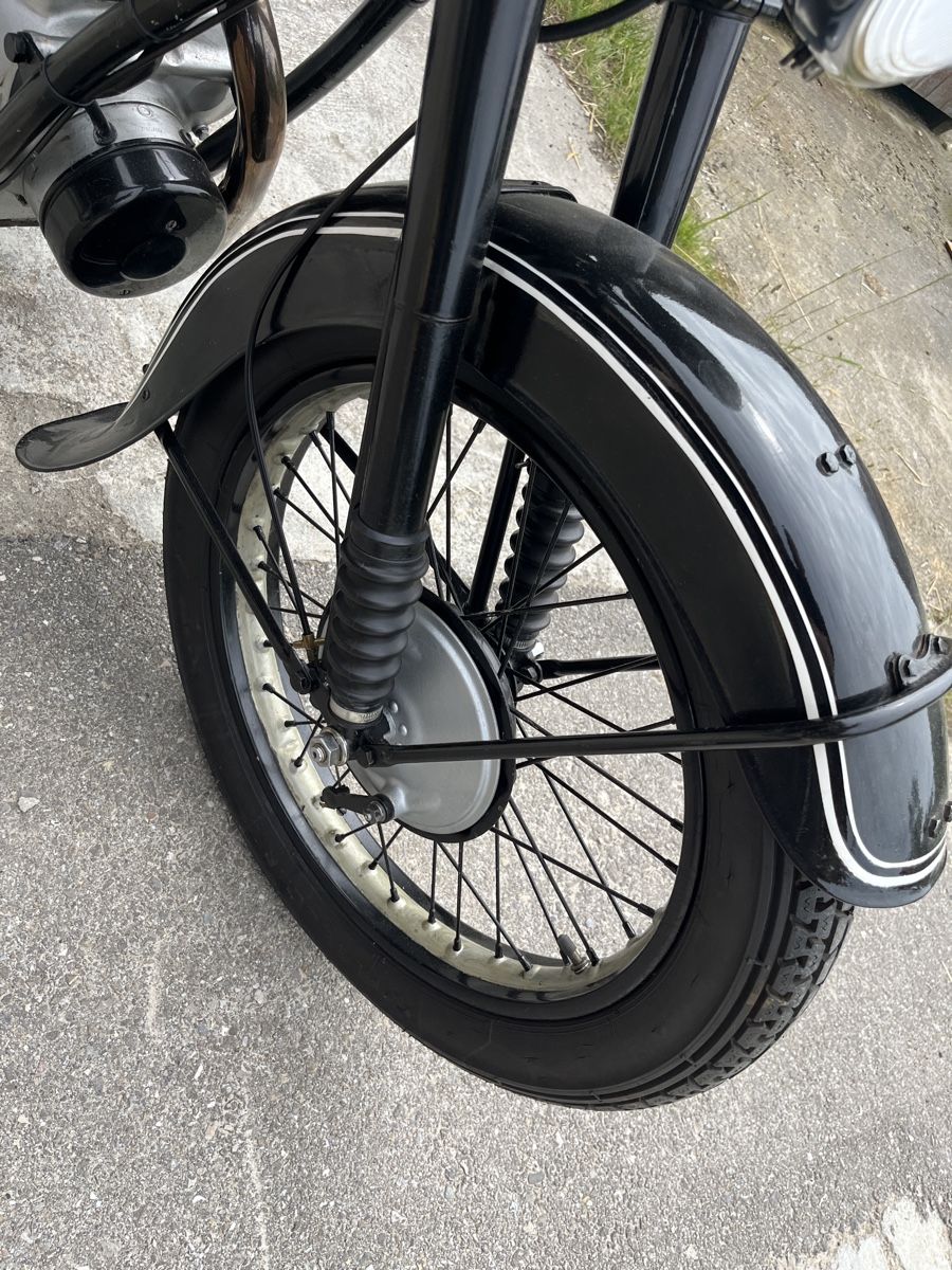BMW Autres: BMW Oldtimer R25-2 – D'occasion à Sumiswald par gasfrick 5