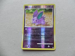 Nidoran Pokémon Sammelkarten 2009 Text Deutsch KP glänzend