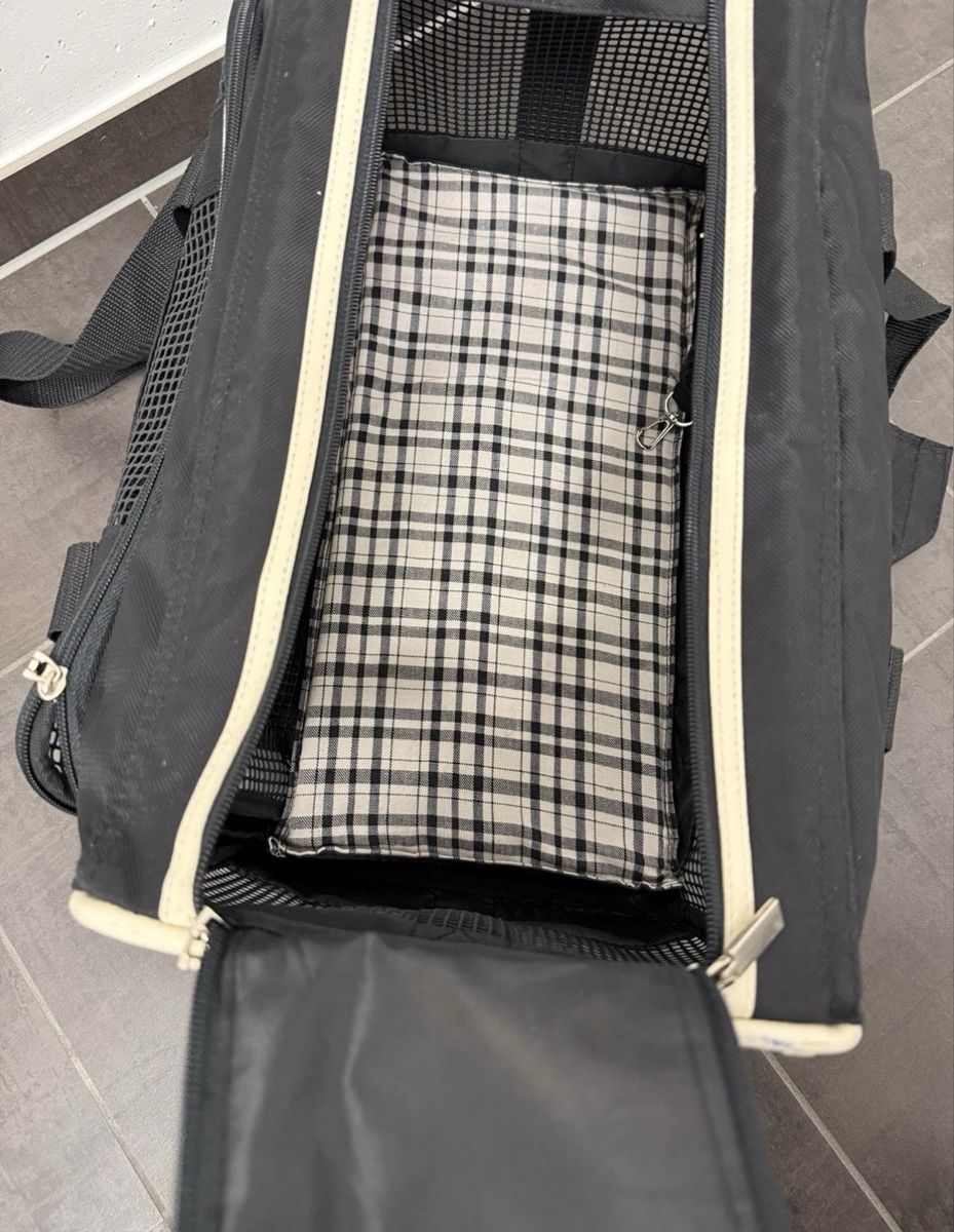 Niches, paniers: Hundebox / Transport Tasche  – D'occasion à oensingen par df1988 3