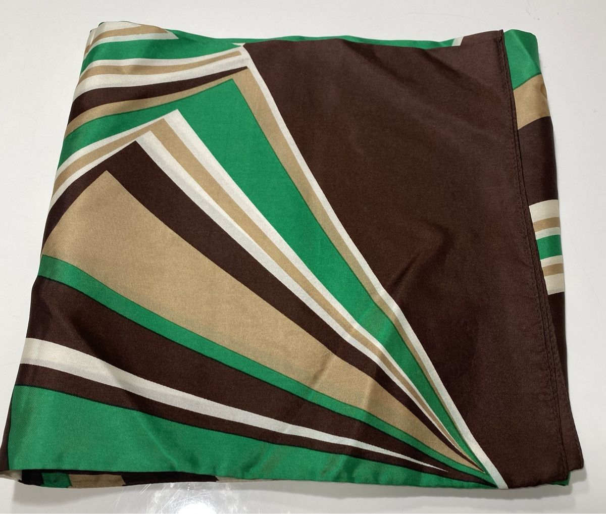 Foulard & Sciarpe: Seiden Schal 🌸 – Usato da Opfikon venduto da Luis144 2